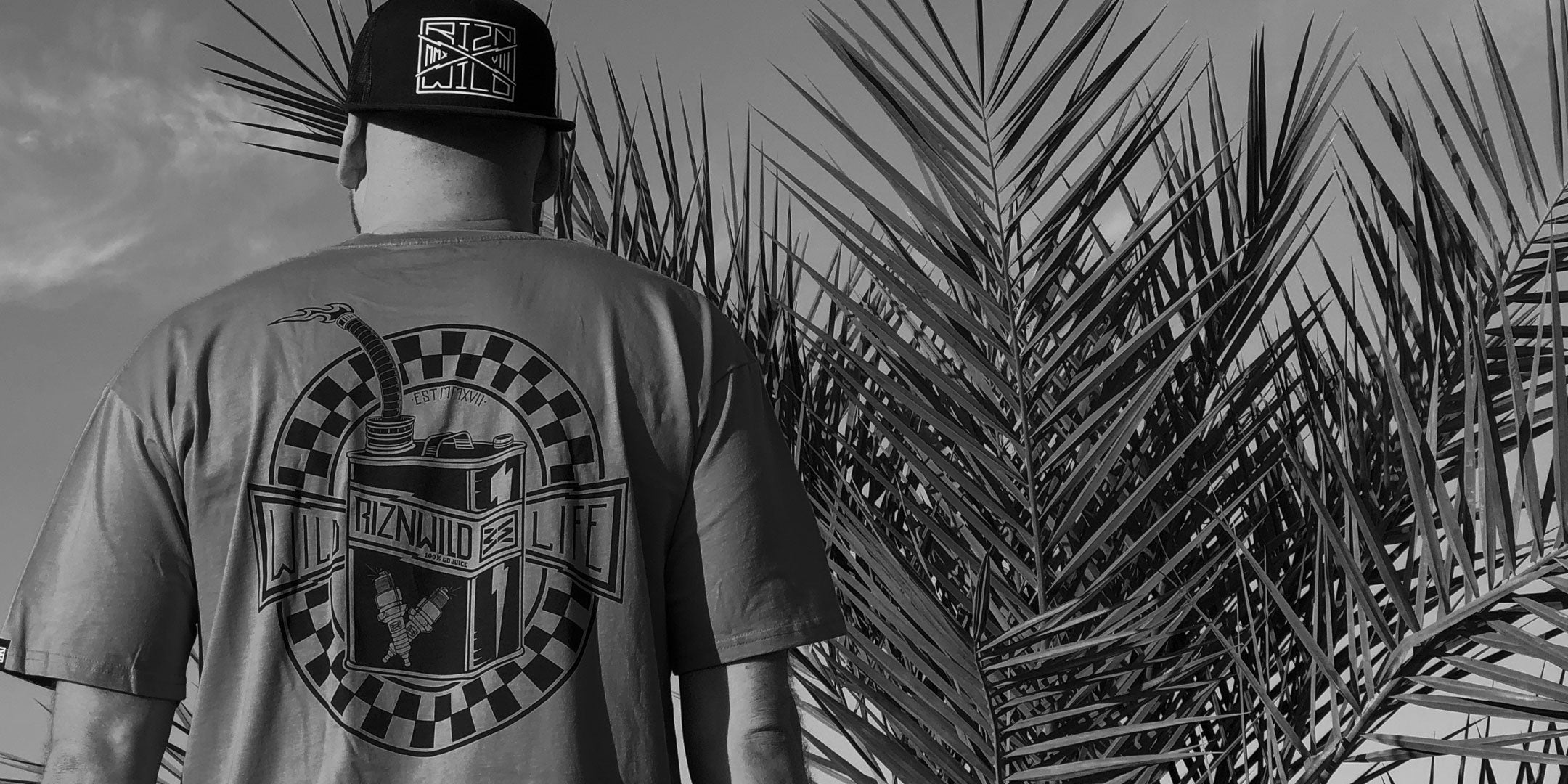 RIZNWILD men’s tee designed for everyday wear and life outside