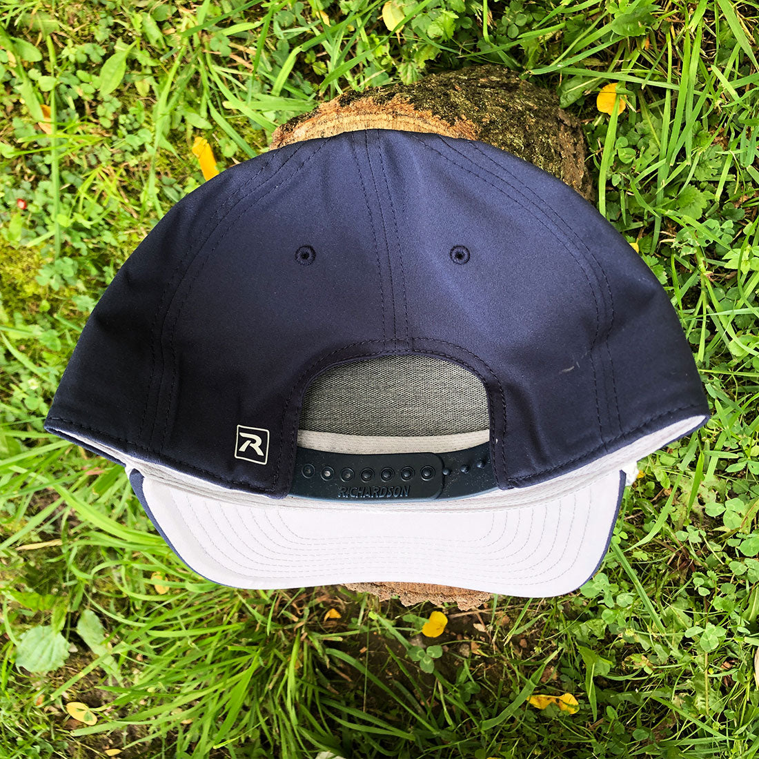 Harbor Curved Bill Snapback Rope Hat in Navy/White