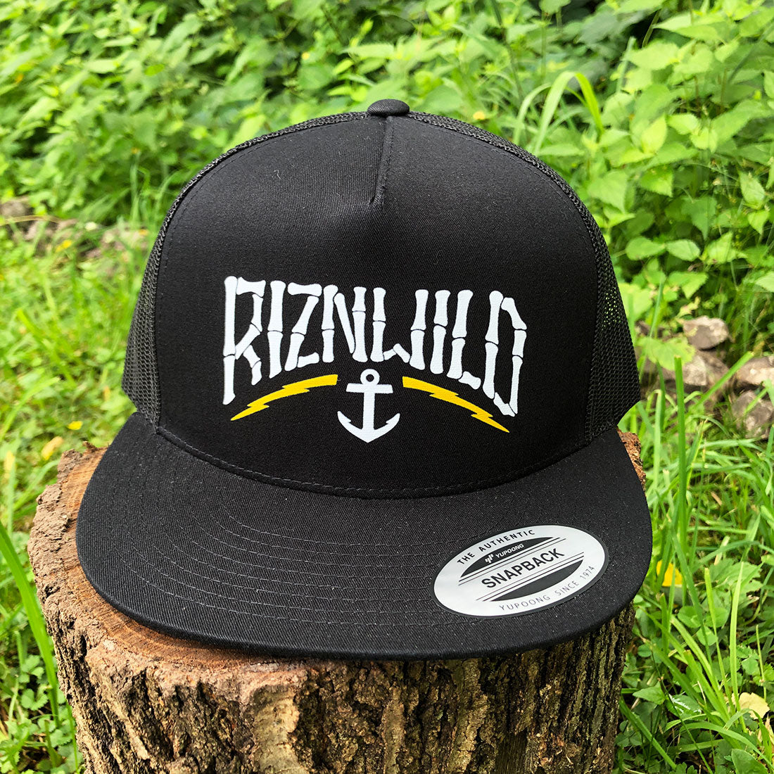 Harbor Flat Bill Trucker Hat in Black