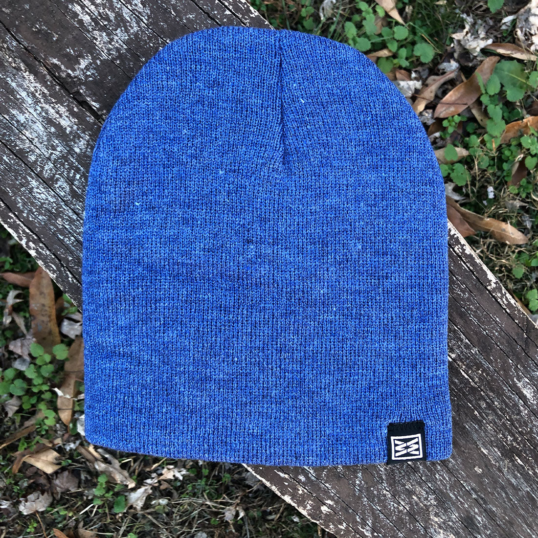 Heather blue ribbed knit beanie with logo